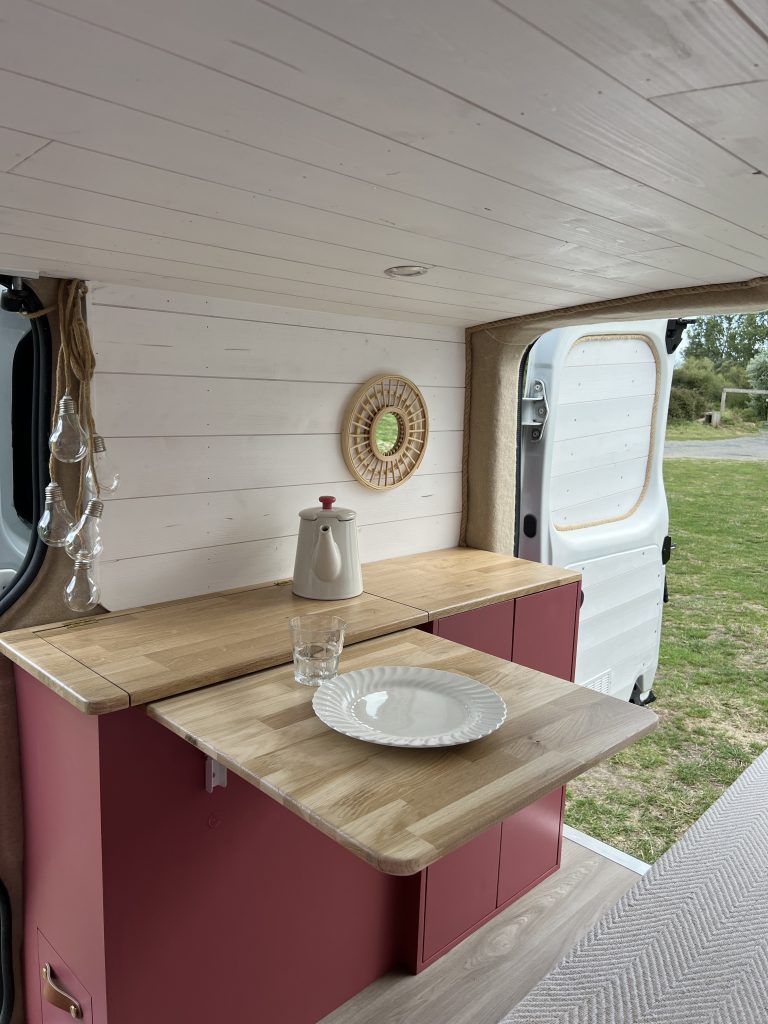 trafic renault van amenage saint malo dinard bretagne location