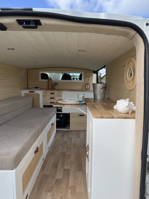 amenagement van amenage bretagne dinard rennes saint malo dinan vanlife vannes quimper nantes brest caen 2